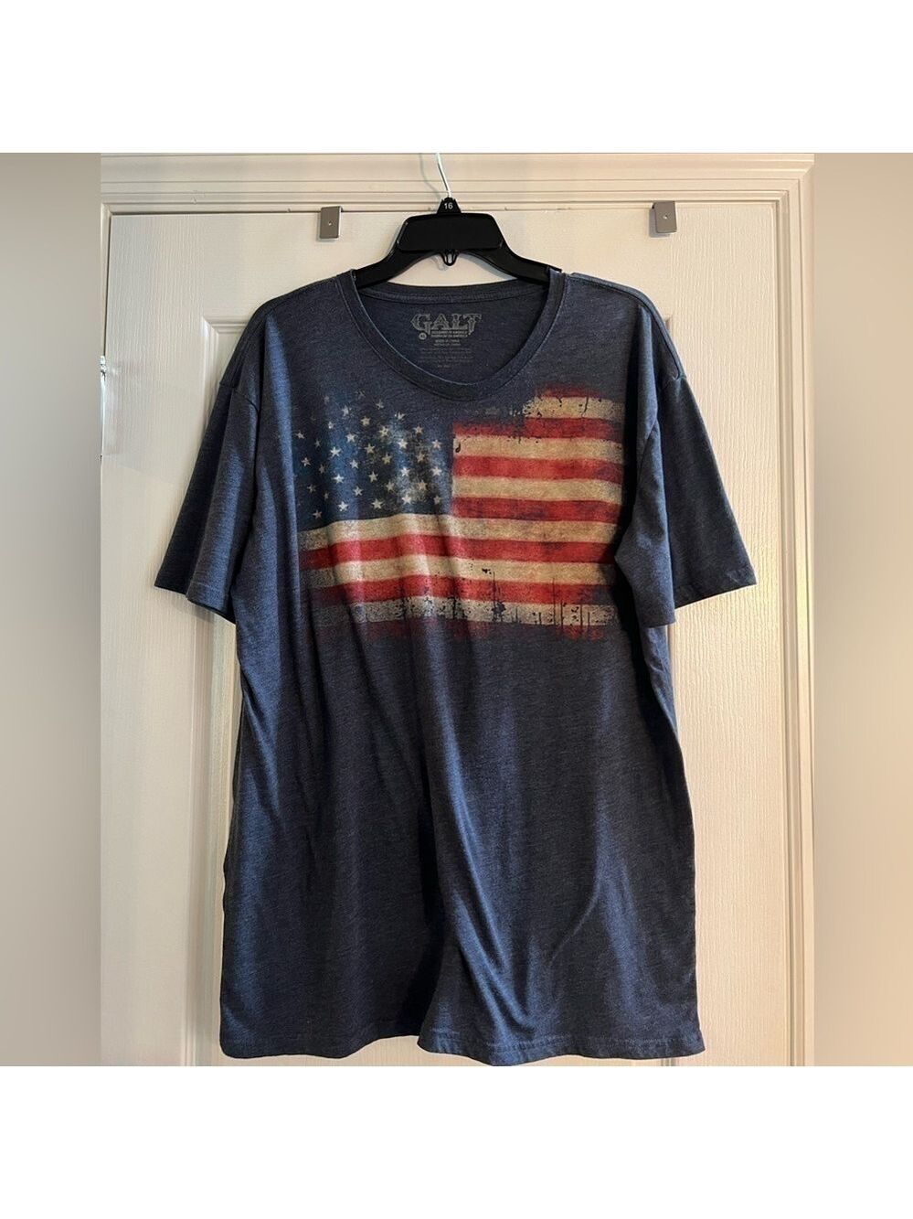 Men’s Galt American Flag USA short sleeve blue graphic T shirt. Size XL